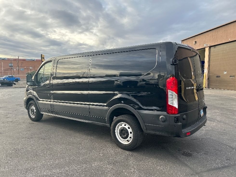 Cargo Van (Panel Van)-Light and Medium Duty Trucks-Ford-2020-Transit 250-Las Vegas-NV-45,141\n\t\tmiles-$ 28,500 - Image 6