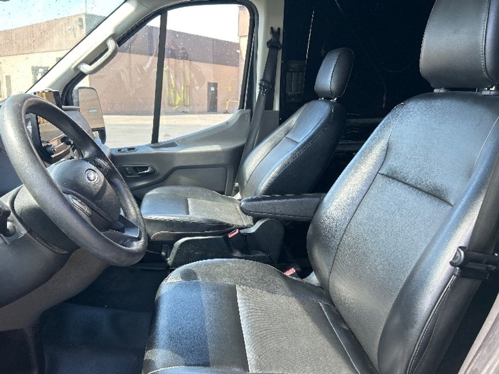Cargo Van (Panel Van)-Light and Medium Duty Trucks-Ford-2020-Transit 250-Las Vegas-NV-52,602\n\t\tmiles-$ 31,750 - Image 18