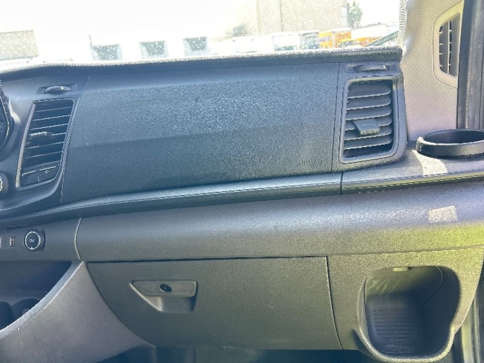 Cargo Van (Panel Van)-Light and Medium Duty Trucks-Ford-2020-Transit 250-Las Vegas-NV-52,602\n\t\tmiles-$ 31,750 - Image 20