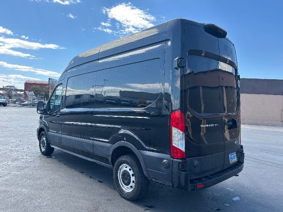 Cargo Van (Panel Van)-Light and Medium Duty Trucks-Ford-2020-Transit 250-Las Vegas-NV-52,602\n\t\tmiles-$ 31,750 - Image 6