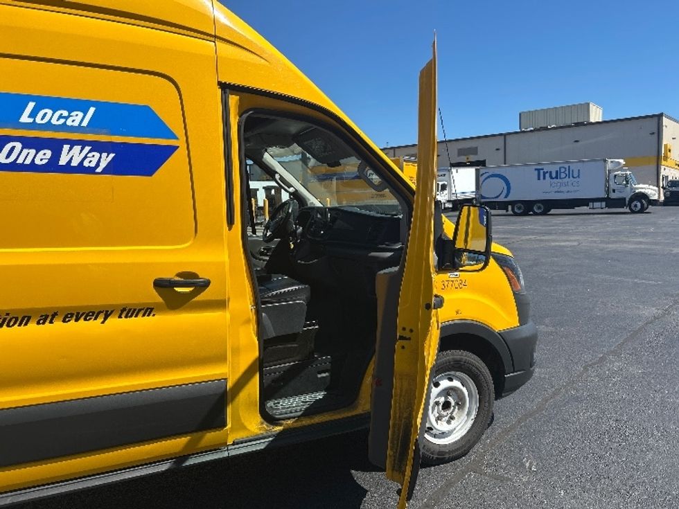 Cargo Van (Panel Van)-Light and Medium Duty Trucks-Ford-2020-Transit 250-Lithia Springs-GA-142,448\n\t\tmiles-$ 22,250 - Image 20