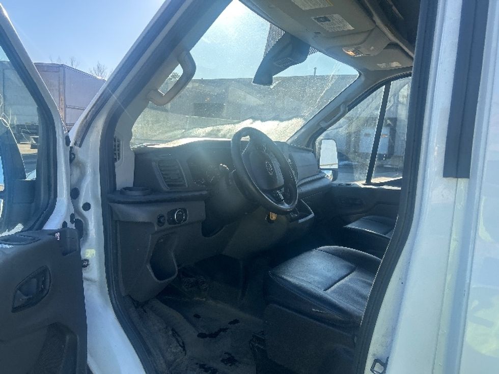 Cargo Van (Panel Van)-Light and Medium Duty Trucks-Ford-2020-Transit 250-Londonderry-NH-167,973\n\t\tmiles-$ 22,250 - Image 16