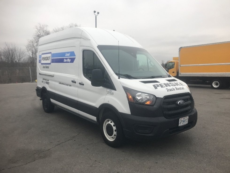 Used Cargo Vans for Sale in KY Penske Used Trucks