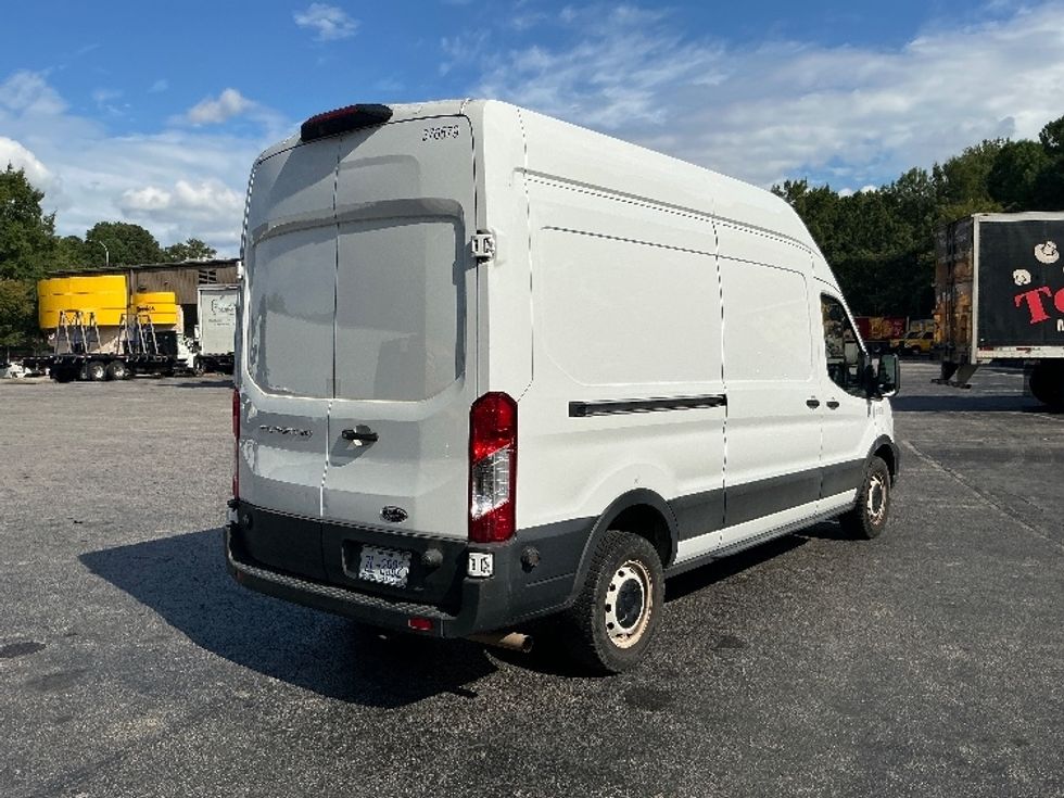 Cargo Van (Panel Van)-Light and Medium Duty Trucks-Ford-2020-Transit 250-Mebane-NC-123,413\n\t\tmiles-$ 27,500 - Image 12