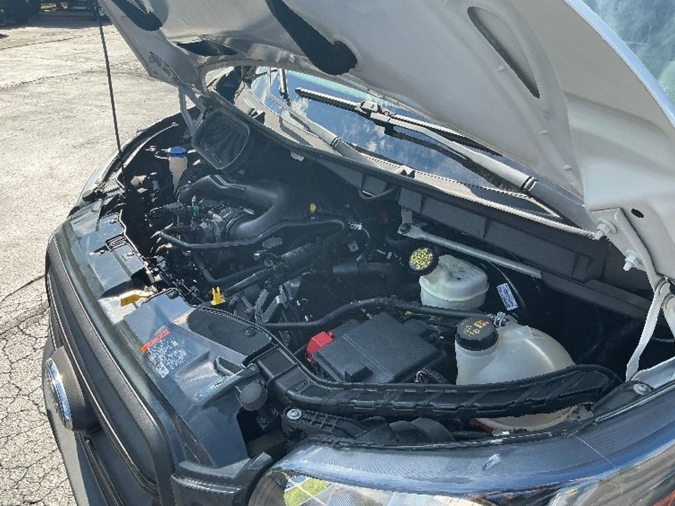 Cargo Van (Panel Van)-Light and Medium Duty Trucks-Ford-2020-Transit 250-Mebane-NC-123,413\n\t\tmiles-$ 27,500 - Image 23