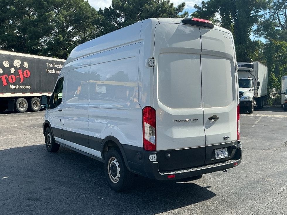Cargo Van (Panel Van)-Light and Medium Duty Trucks-Ford-2020-Transit 250-Mebane-NC-123,413\n\t\tmiles-$ 27,500 - Image 6