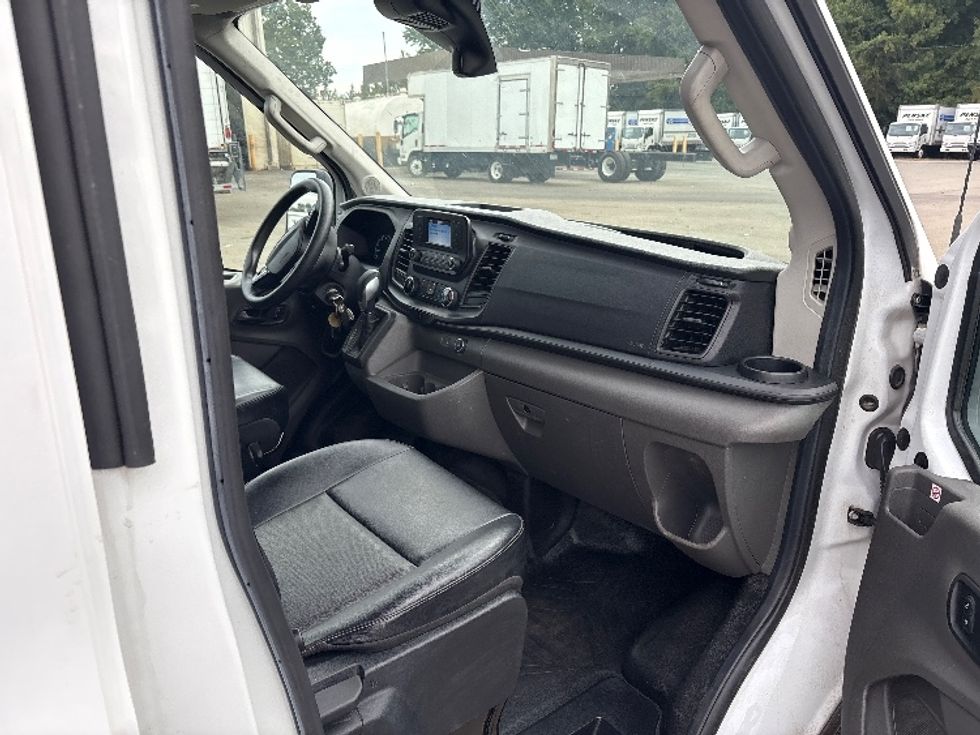 2020 Ford Transit photo 14