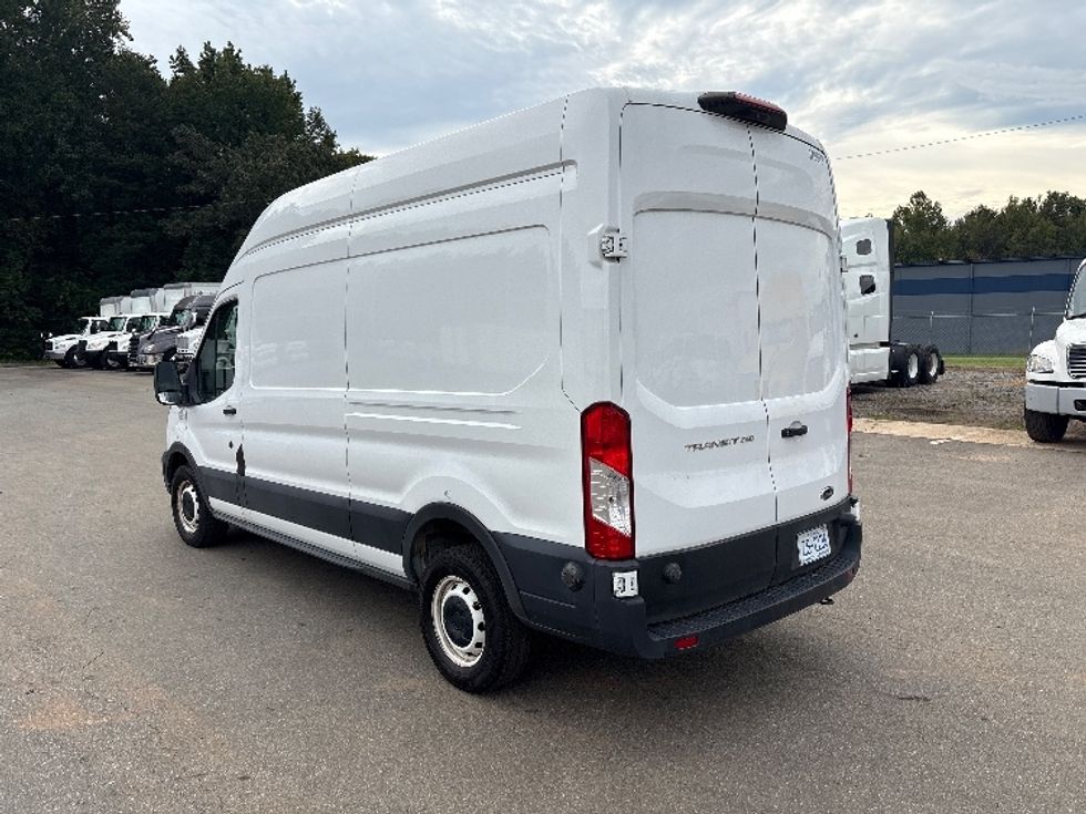 2020 Ford Transit photo 5