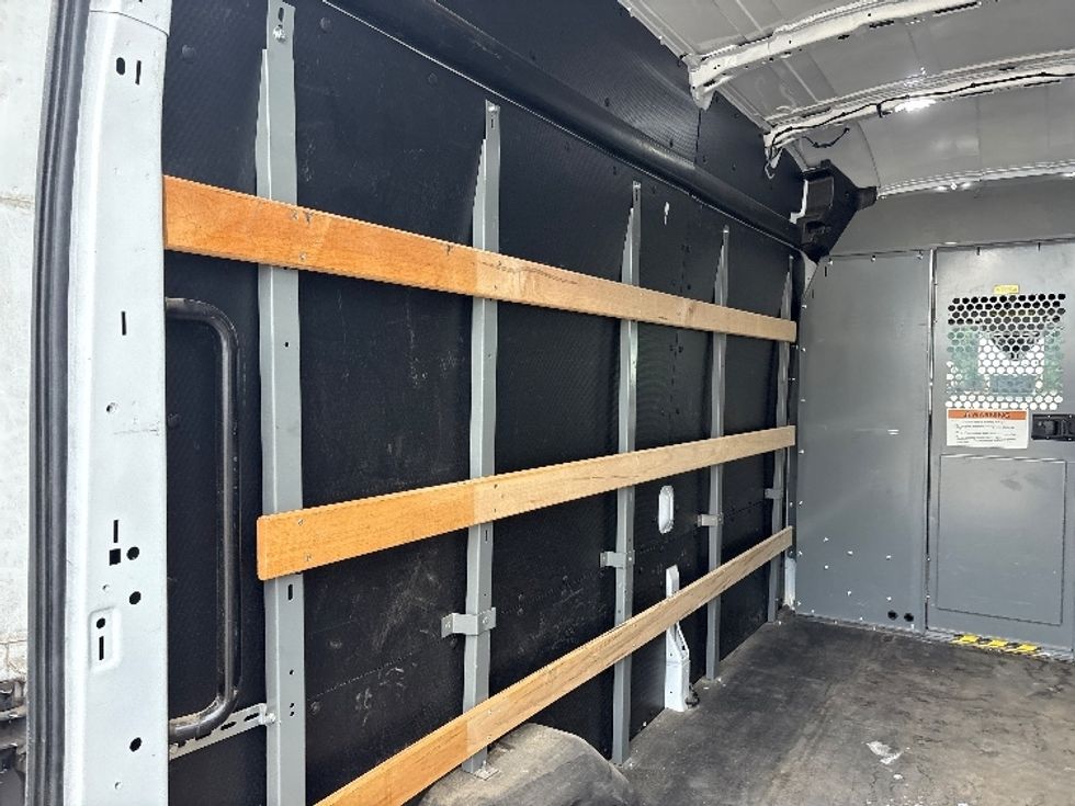 Cargo Van (Panel Van)-Light and Medium Duty Trucks-Ford-2020-Transit 250-Mebane-NC-89,864\n\t\tmiles-$ 30,500 - Image 9