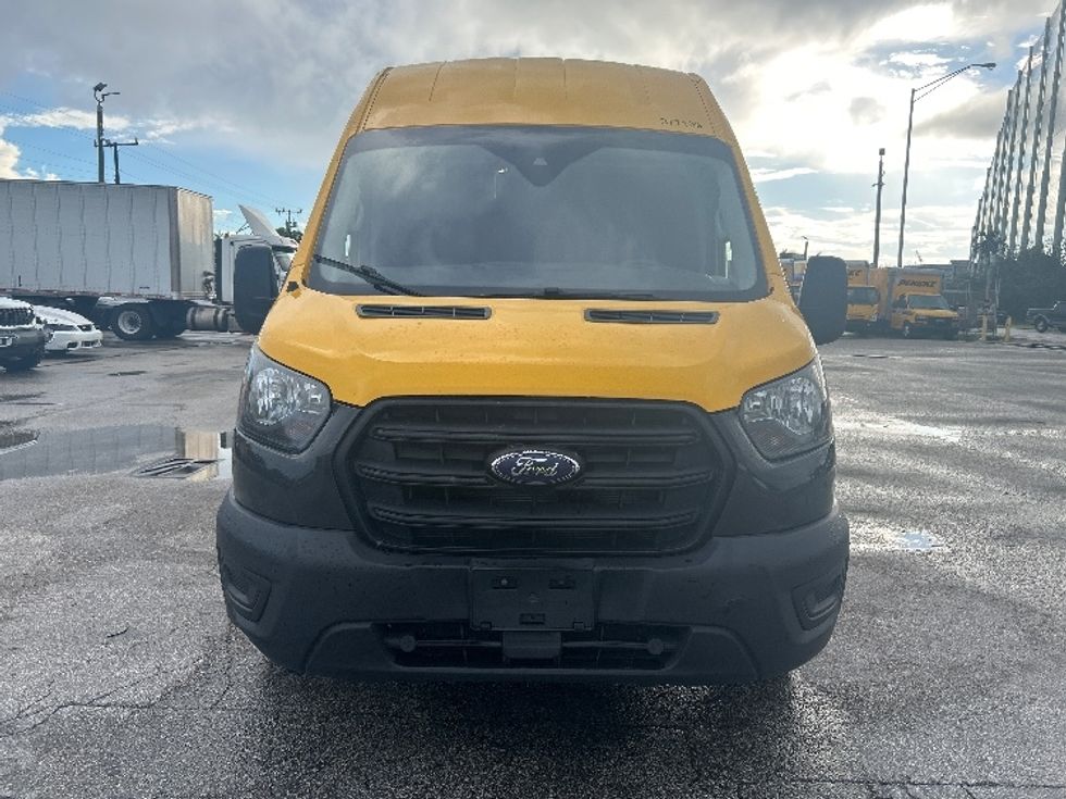 Cargo Van (Panel Van)-Light and Medium Duty Trucks-Ford-2020-Transit 250-Medley-FL-141,740\n\t\tmiles-$ 23,250 - Image 2
