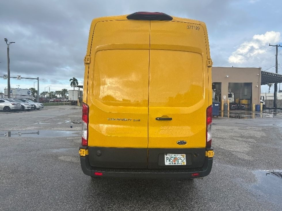 Cargo Van (Panel Van)-Light and Medium Duty Trucks-Ford-2020-Transit 250-Medley-FL-141,740\n\t\tmiles-$ 23,250 - Image 6