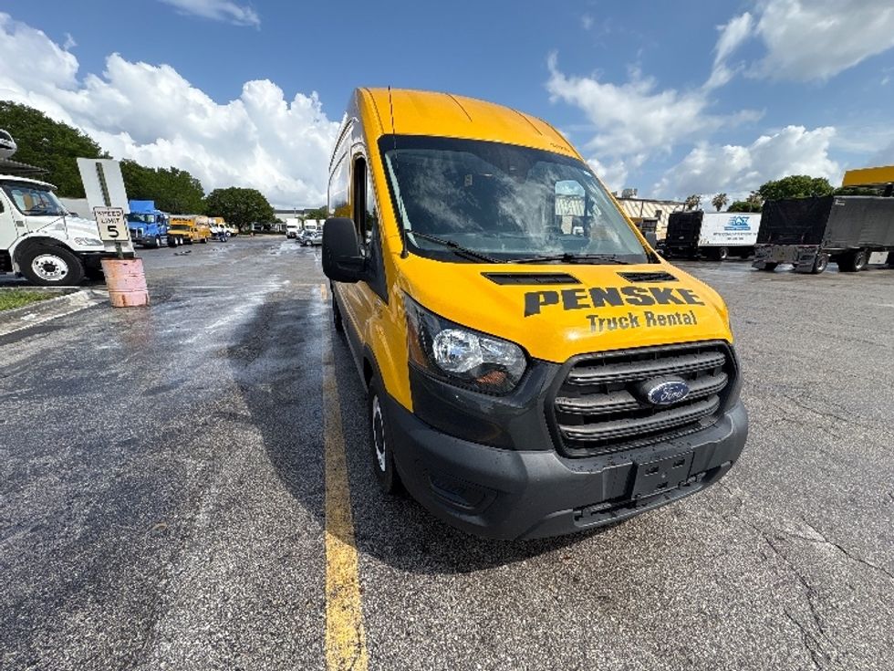 Cargo Van (Panel Van)-Light and Medium Duty Trucks-Ford-2020-Transit 250-Medley-FL-64,111\n\t\tmiles-$ 30,500 - Image 1