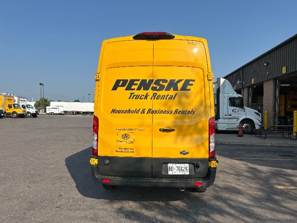 Cargo Van (Panel Van)-Light and Medium Duty Trucks-Ford-2020-Transit 250-Mississauga-ON-106,175\n\t\tkm-$ 37,750 - Image 6