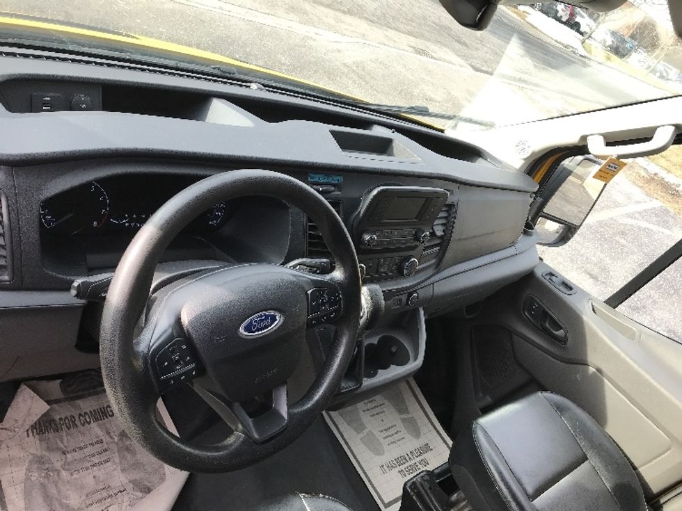 Cargo Van (Panel Van)-Light and Medium Duty Trucks-Ford-2020-Transit 250-Mississauga-ON-119,702\n\t\tkm-$ 36,750 - Image 17
