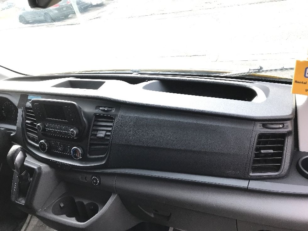 Cargo Van (Panel Van)-Light and Medium Duty Trucks-Ford-2020-Transit 250-Mississauga-ON-119,702\n\t\tkm-$ 36,750 - Image 21