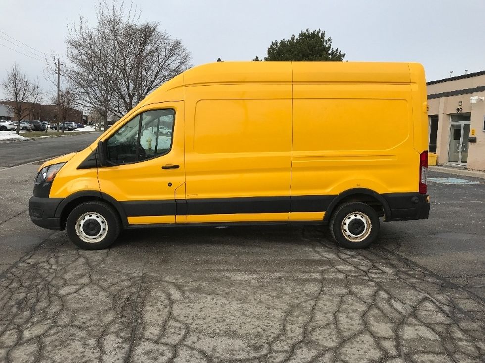Cargo Van (Panel Van)-Light and Medium Duty Trucks-Ford-2020-Transit 250-Mississauga-ON-119,702\n\t\tkm-$ 36,750 - Image 4