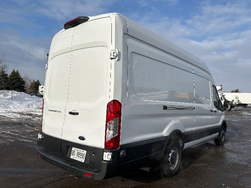 Cargo Van (Panel Van)-Light and Medium Duty Trucks-Ford-2020-Transit 250-Mississauga-ON-130,663\n\t\tkm-$ 42,500 - Image 11