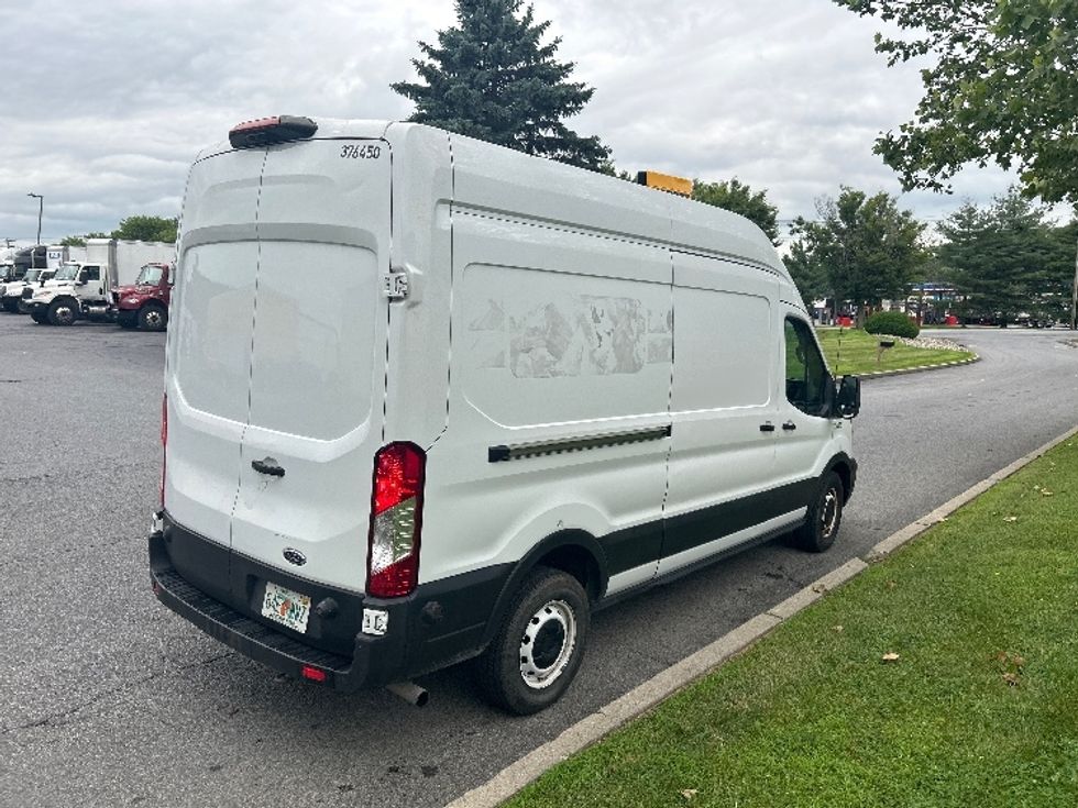 Cargo Van (Panel Van)-Light and Medium Duty Trucks-Ford-2020-Transit 250-Montgomery-NY-95,938\n\t\tmiles-$ 29,250 - Image 12