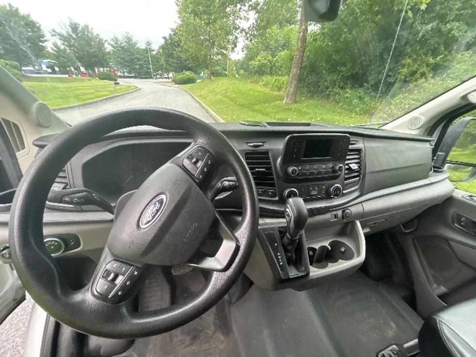 Cargo Van (Panel Van)-Light and Medium Duty Trucks-Ford-2020-Transit 250-Montgomery-NY-95,938\n\t\tmiles-$ 29,250 - Image 17