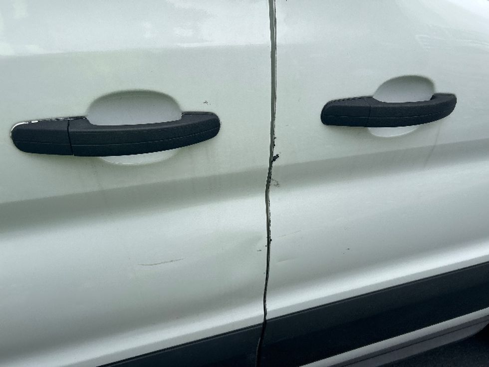 Cargo Van (Panel Van)-Light and Medium Duty Trucks-Ford-2020-Transit 250-Montgomery-NY-95,938\n\t\tmiles-$ 29,250 - Image 26