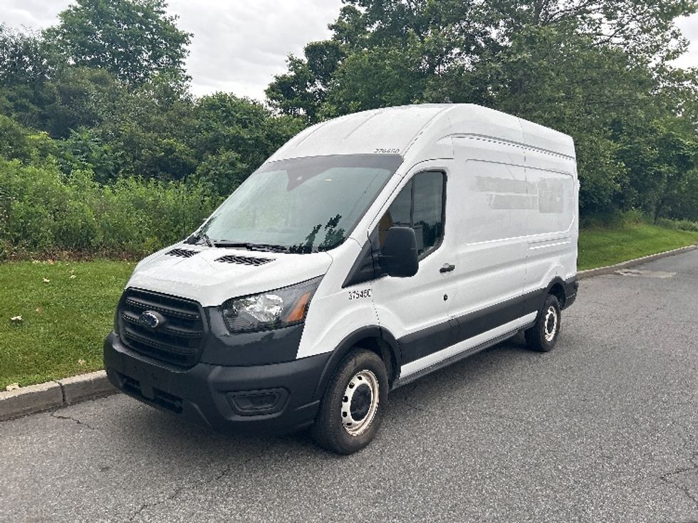 Cargo Van (Panel Van)-Light and Medium Duty Trucks-Ford-2020-Transit 250-Montgomery-NY-95,938\n\t\tmiles-$ 29,250 - Image 3