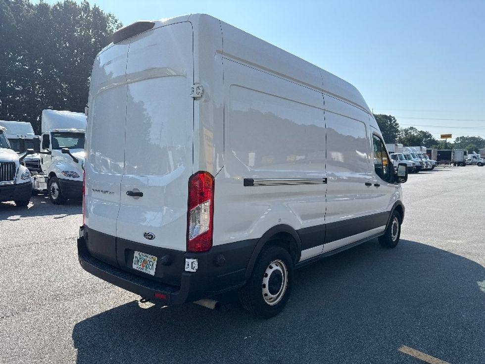 Cargo Van (Panel Van)-Light and Medium Duty Trucks-Ford-2020-Transit 250-Norcross-GA-69,230\n\t\tmiles-$ 33,000 - Image 12
