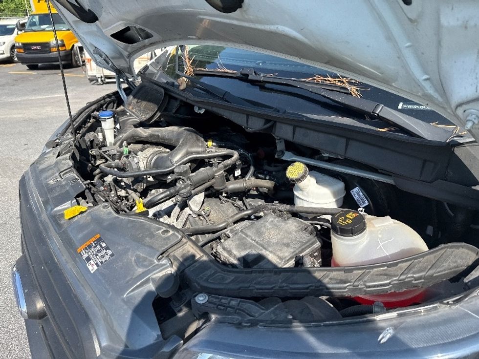 Cargo Van (Panel Van)-Light and Medium Duty Trucks-Ford-2020-Transit 250-Norcross-GA-69,230\n\t\tmiles-$ 33,000 - Image 23