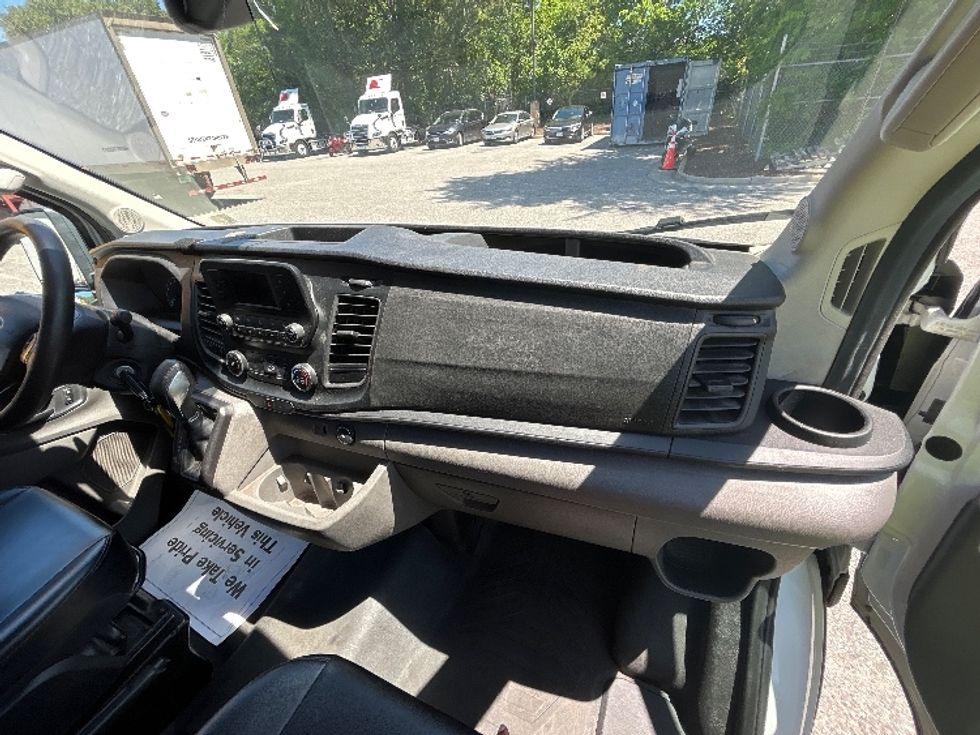 Cargo Van (Panel Van)-Light and Medium Duty Trucks-Ford-2020-Transit 250-Norfolk-VA-80,425\n\t\tmiles-$ 32,750 - Image 21
