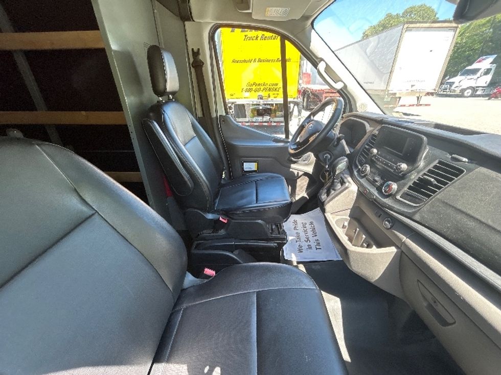 Cargo Van (Panel Van)-Light and Medium Duty Trucks-Ford-2020-Transit 250-Norfolk-VA-80,425\n\t\tmiles-$ 32,750 - Image 22