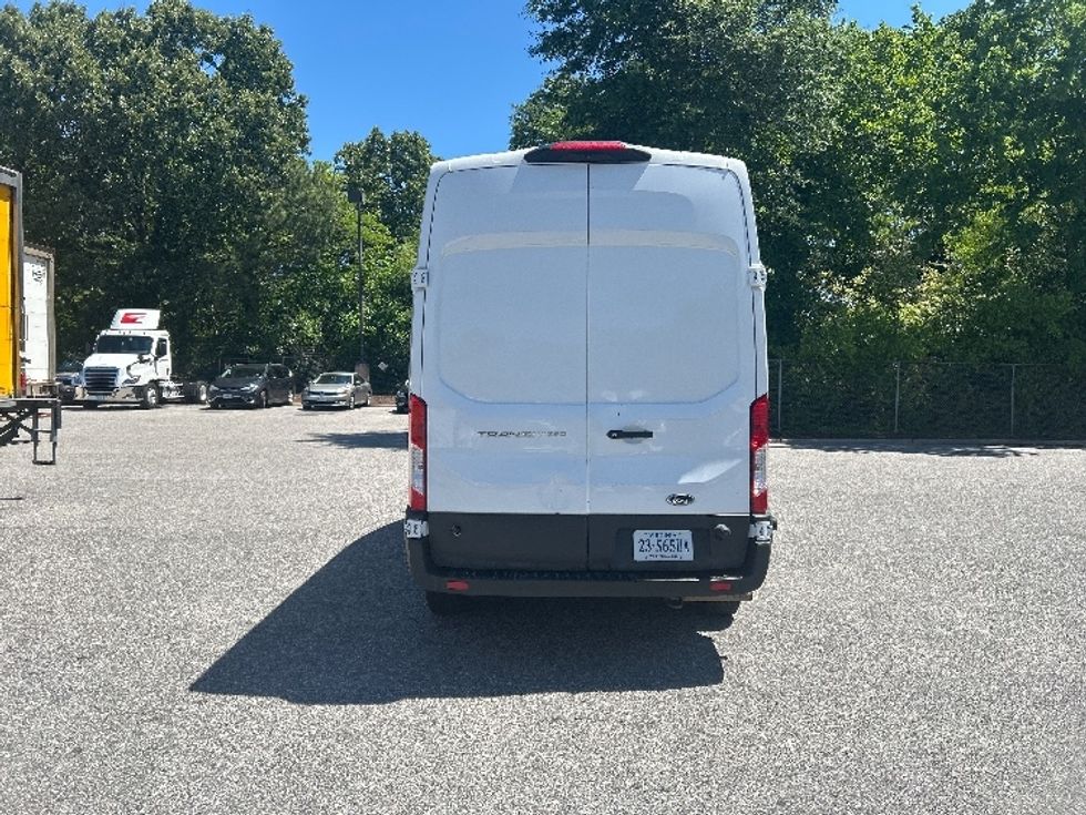Cargo Van (Panel Van)-Light and Medium Duty Trucks-Ford-2020-Transit 250-Norfolk-VA-80,425\n\t\tmiles-$ 32,750 - Image 7