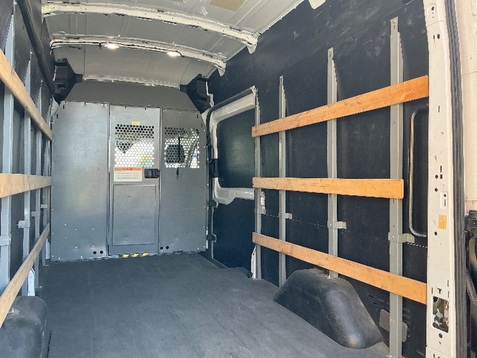 Cargo Van (Panel Van)-Light and Medium Duty Trucks-Ford-2020-Transit 250-Orlando-FL-51,180\n\t\tmiles-$ 35,750 - Image 12