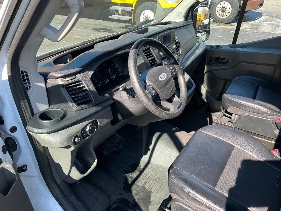 Cargo Van (Panel Van)-Light and Medium Duty Trucks-Ford-2020-Transit 250-Orlando-FL-51,180\n\t\tmiles-$ 35,750 - Image 17