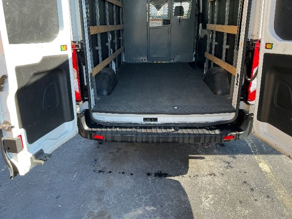 Cargo Van (Panel Van)-Light and Medium Duty Trucks-Ford-2020-Transit 250-Orlando-FL-51,180\n\t\tmiles-$ 35,750 - Image 9
