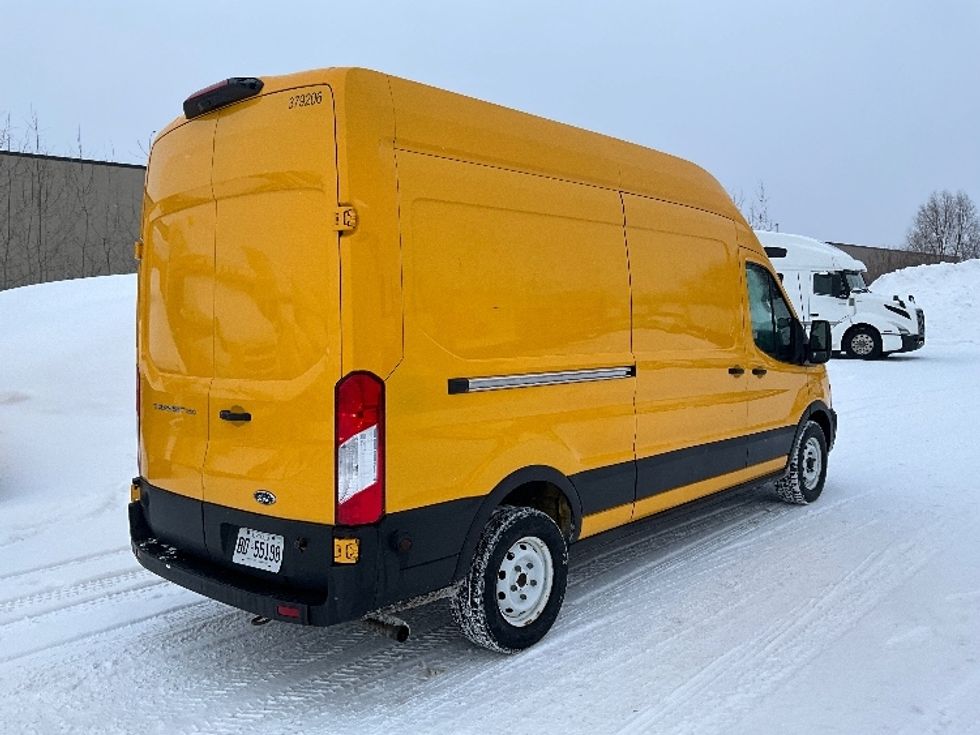 Cargo Van (Panel Van)-Light and Medium Duty Trucks-Ford-2020-Transit 250-Ottawa-ON-125,377\n\t\tkm-$ 36,250 - Image 12