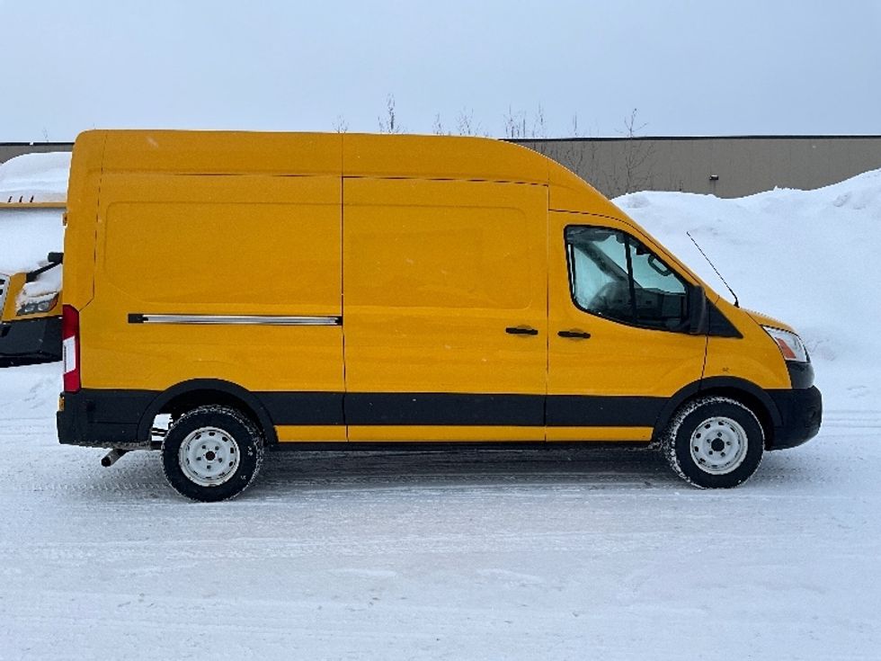 Cargo Van (Panel Van)-Light and Medium Duty Trucks-Ford-2020-Transit 250-Ottawa-ON-125,377\n\t\tkm-$ 36,250 - Image 14