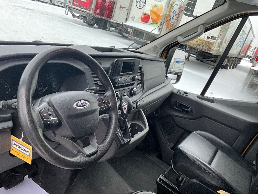 Cargo Van (Panel Van)-Light and Medium Duty Trucks-Ford-2020-Transit 250-Ottawa-ON-125,377\n\t\tkm-$ 36,250 - Image 16