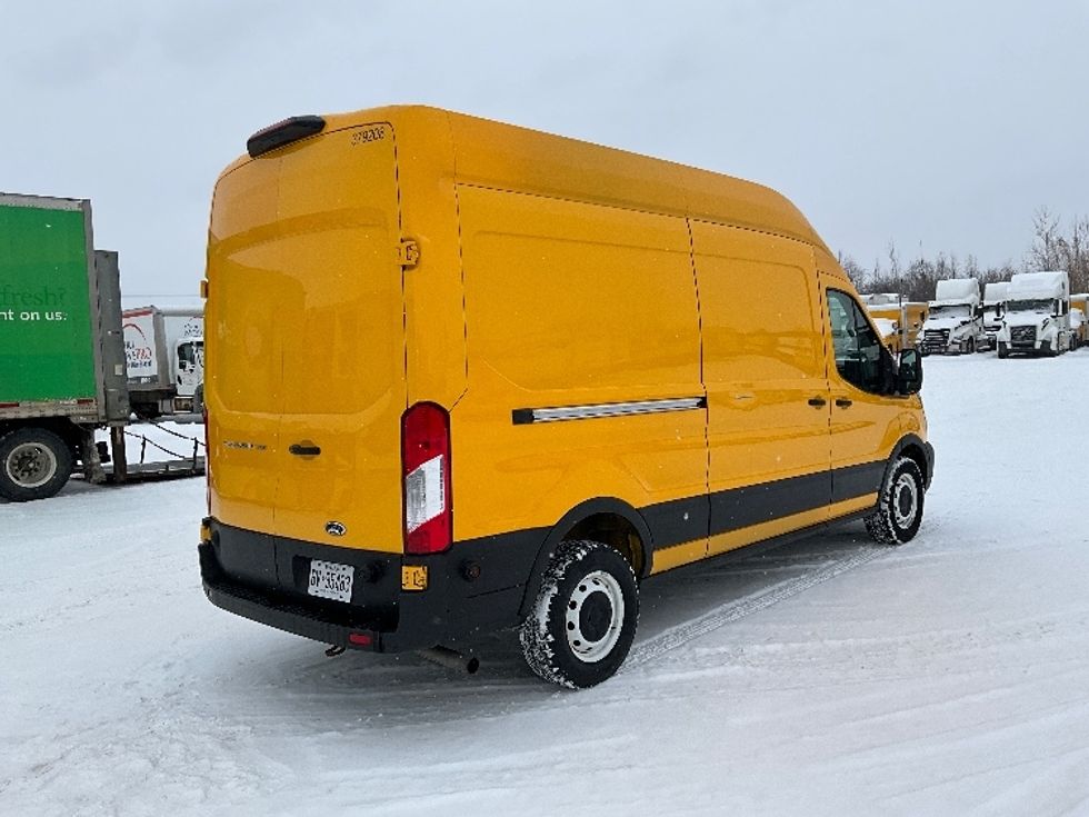 Cargo Van (Panel Van)-Light and Medium Duty Trucks-Ford-2020-Transit 250-Ottawa-ON-125,851\n\t\tkm-$ 36,250 - Image 12