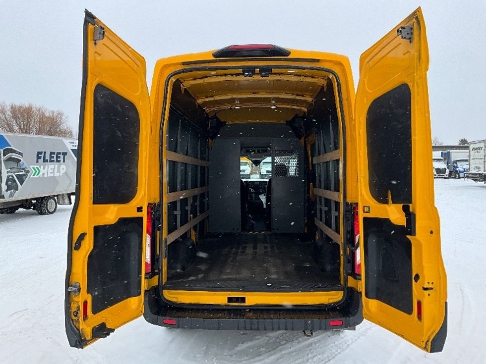 Cargo Van (Panel Van)-Light and Medium Duty Trucks-Ford-2020-Transit 250-Ottawa-ON-125,851\n\t\tkm-$ 36,250 - Image 8