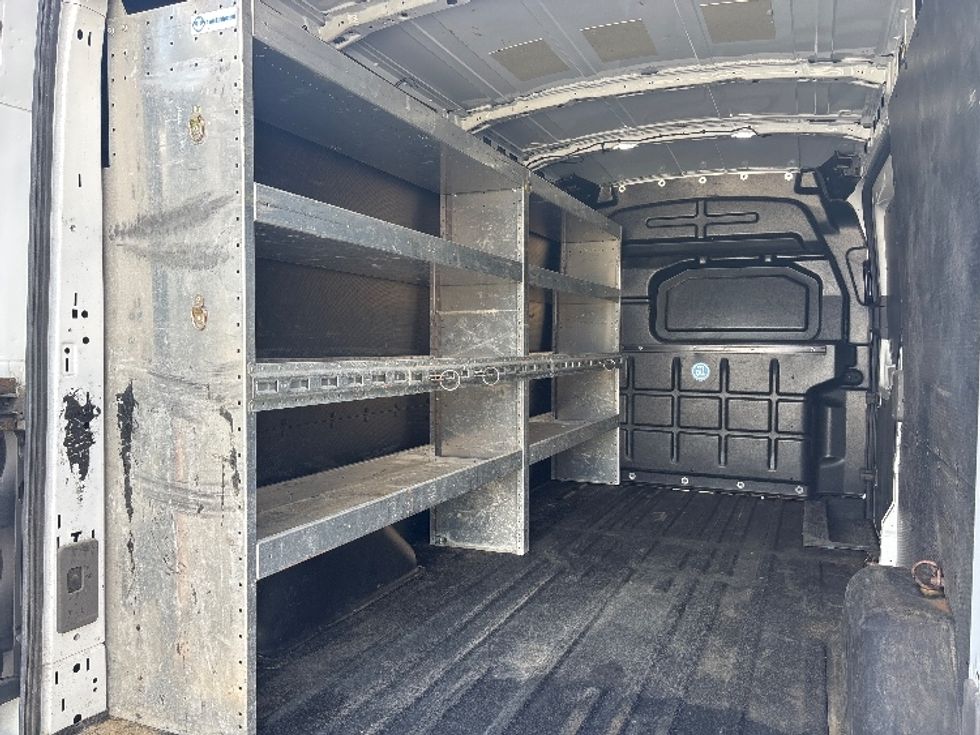 Cargo Van (Panel Van)-Light and Medium Duty Trucks-Ford-2020-Transit 250-Ottawa-ON-199,553\n\t\tkm-$ 31,000 - Image 11