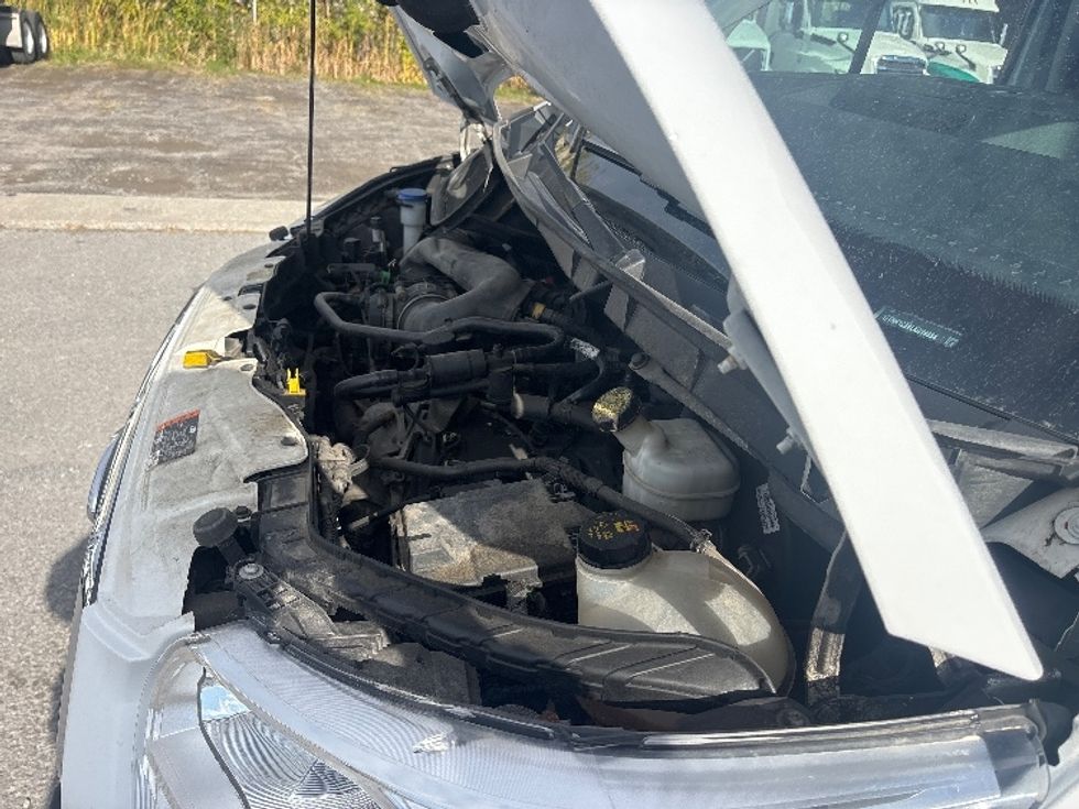 Cargo Van (Panel Van)-Light and Medium Duty Trucks-Ford-2020-Transit 250-Ottawa-ON-218,509\n\t\tkm-$ 28,500 - Image 24