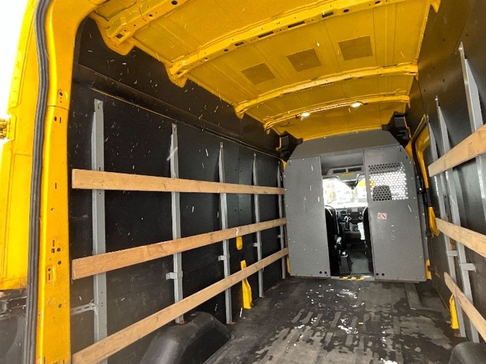 Cargo Van (Panel Van)-Light and Medium Duty Trucks-Ford-2020-Transit 250-Ottawa-ON-221,795\n\t\tkm-$ 29,750 - Image 10