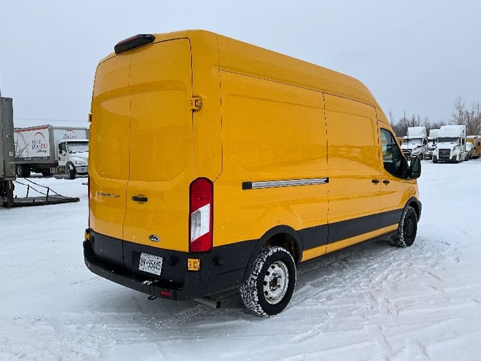 Cargo Van (Panel Van)-Light and Medium Duty Trucks-Ford-2020-Transit 250-Ottawa-ON-221,795\n\t\tkm-$ 29,750 - Image 12