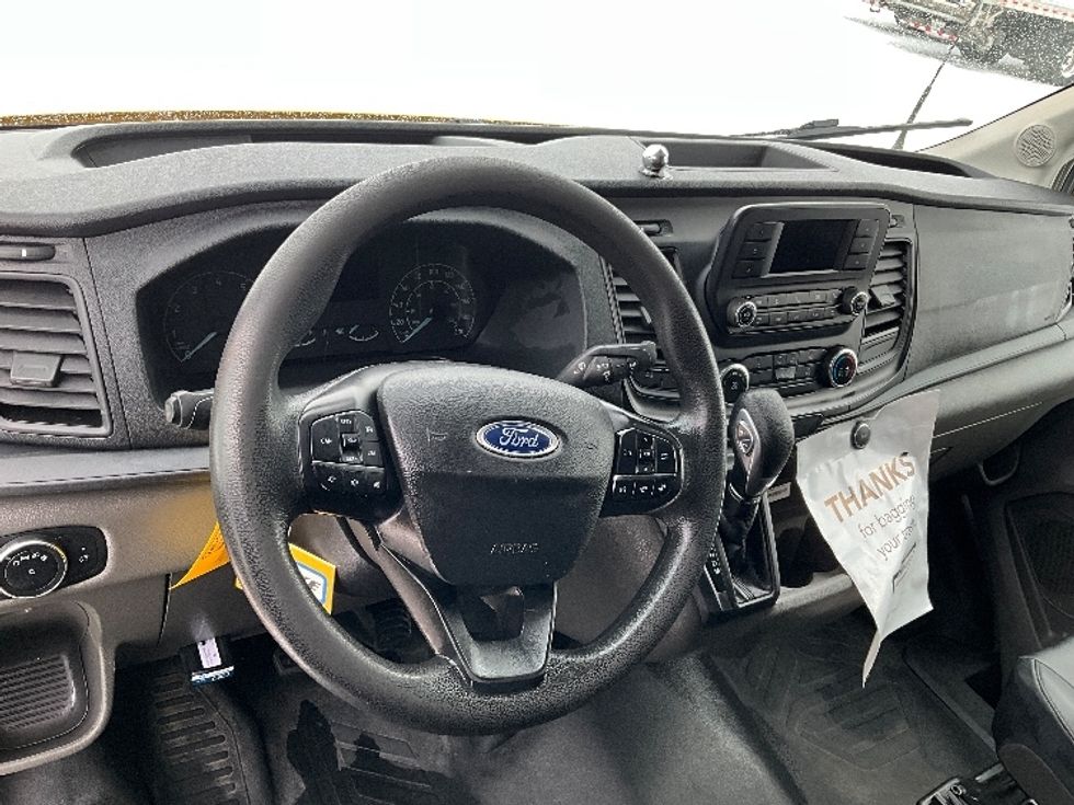 Cargo Van (Panel Van)-Light and Medium Duty Trucks-Ford-2020-Transit 250-Ottawa-ON-221,795\n\t\tkm-$ 29,750 - Image 17