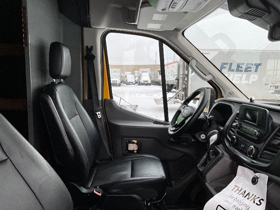 Cargo Van (Panel Van)-Light and Medium Duty Trucks-Ford-2020-Transit 250-Ottawa-ON-221,795\n\t\tkm-$ 29,750 - Image 21