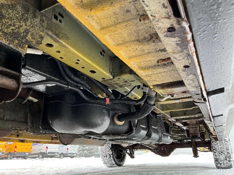 Cargo Van (Panel Van)-Light and Medium Duty Trucks-Ford-2020-Transit 250-Ottawa-ON-221,795\n\t\tkm-$ 29,750 - Image 5