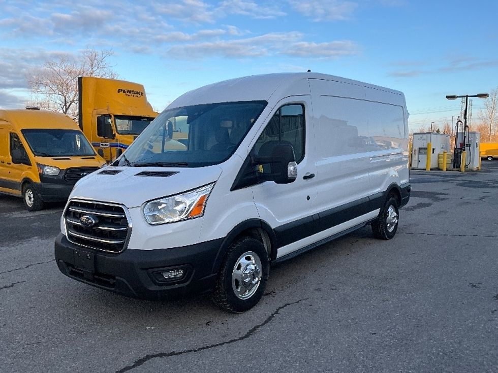 Cargo Van (Panel Van)-Light and Medium Duty Trucks-Ford-2020-Transit 250-Ottawa-ON-57,666\n\t\tkm-$ 41,500 - Image 3
