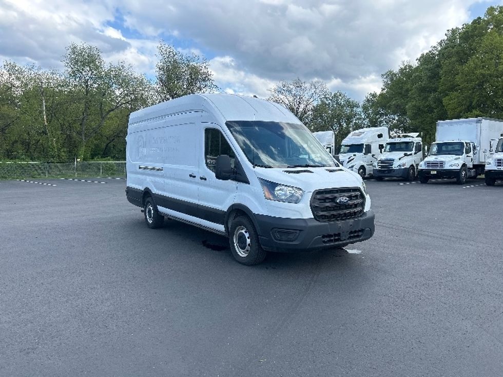 Cargo Van (Panel Van)-Light and Medium Duty Trucks-Ford-2020-Transit 250-Pennsauken-NJ-90,438\n\t\tmiles-$ 30,750 - Image 1