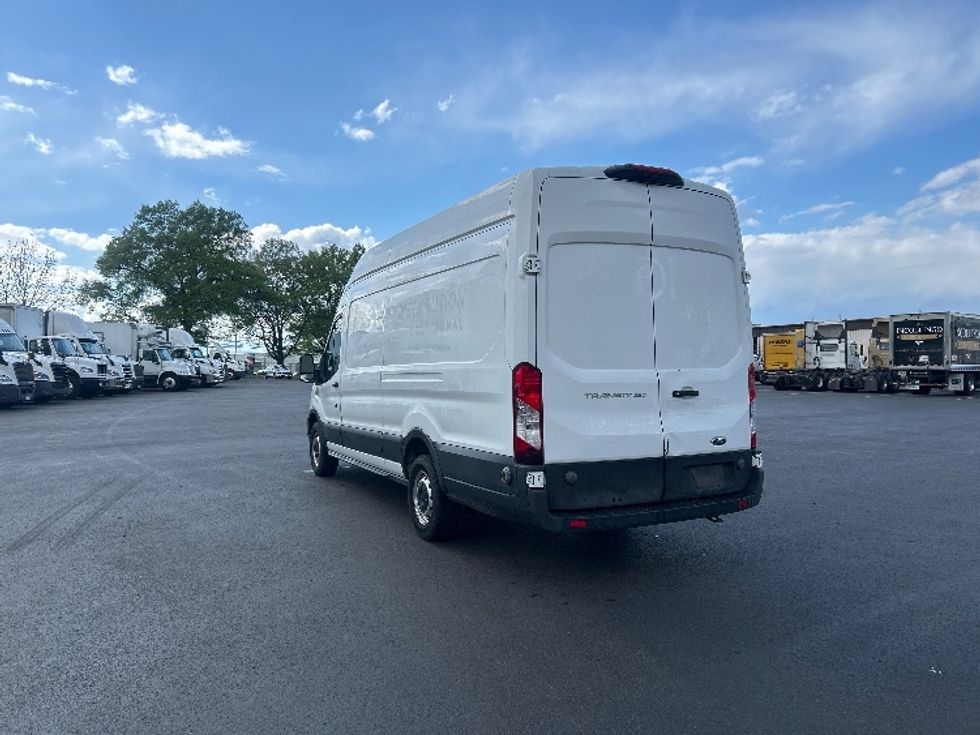 Cargo Van (Panel Van)-Light and Medium Duty Trucks-Ford-2020-Transit 250-Pennsauken-NJ-90,438\n\t\tmiles-$ 30,750 - Image 6