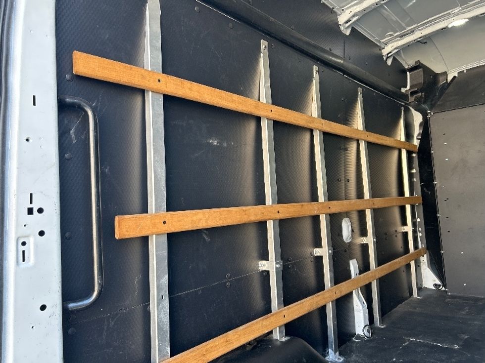 Cargo Van (Panel Van)-Light and Medium Duty Trucks-Ford-2020-Transit 250-Pensacola-FL-106,744\n\t\tmiles-$ 29,500 - Image 10