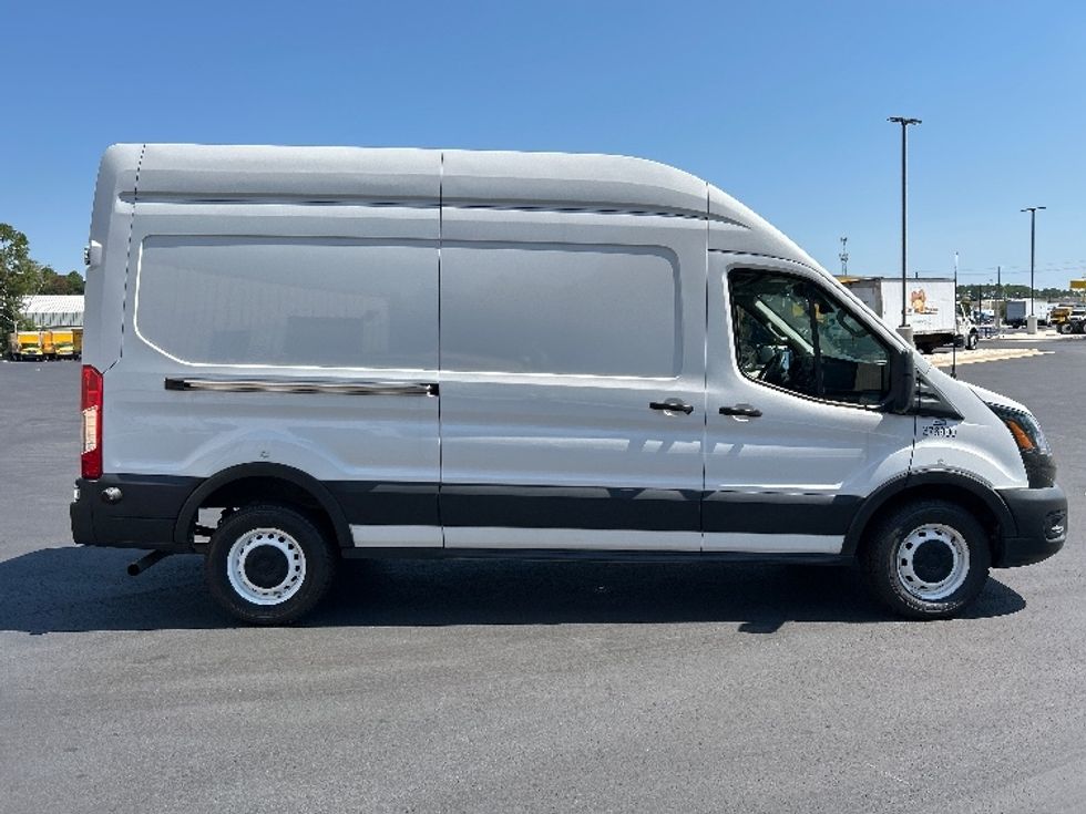 Cargo Van (Panel Van)-Light and Medium Duty Trucks-Ford-2020-Transit 250-Pensacola-FL-106,744\n\t\tmiles-$ 29,500 - Image 14